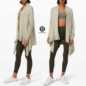 LULULEMON Cashlu Knit Wrap in Heathered Rosemary Green Sz. M/L